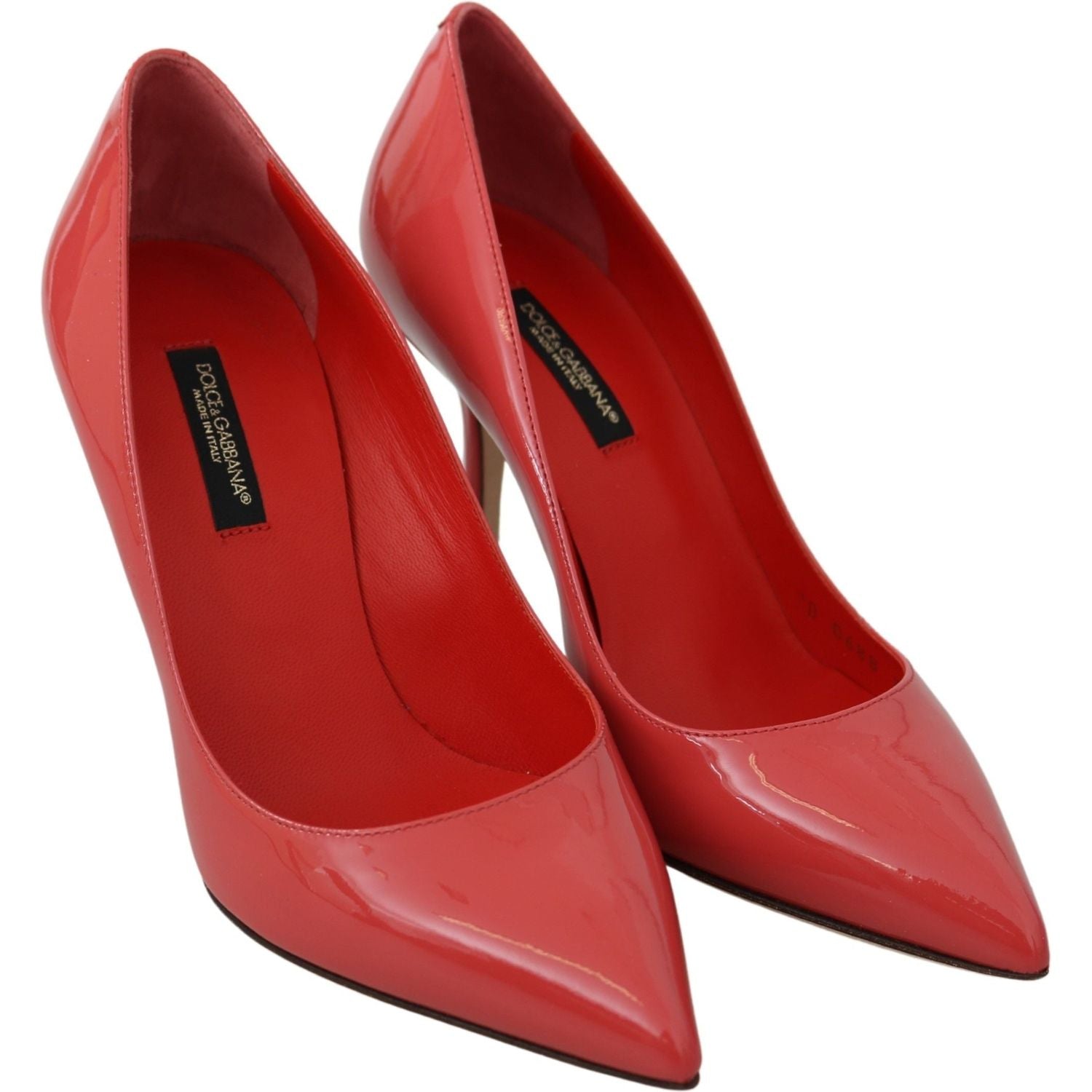 حذاء دولتشي آند غابانا الأنيق المصنوع من الجلد اللامع باللون الوردي الداكن