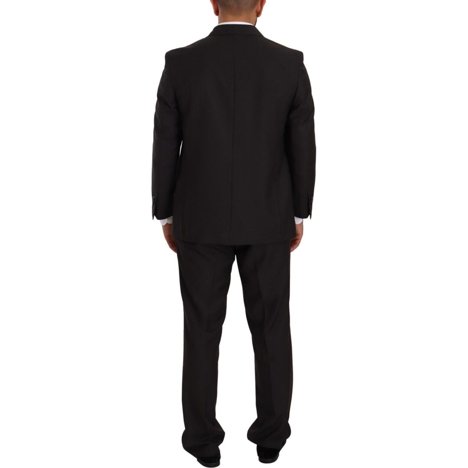 بدلة رجالية رمادية أنيقة مكونة من قطعتين من تصميم دومينيكو تاجلينتي مع ياقة مدببة