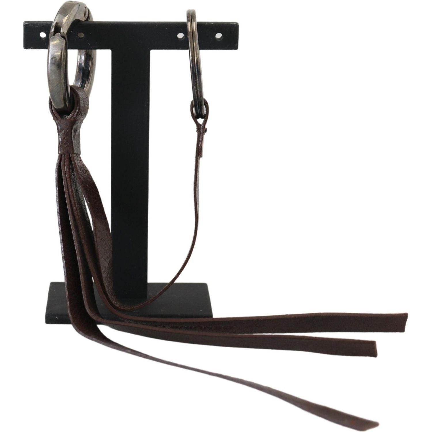 سلسلة مفاتيح أنيقة من النحاس والجلد من زي وطني