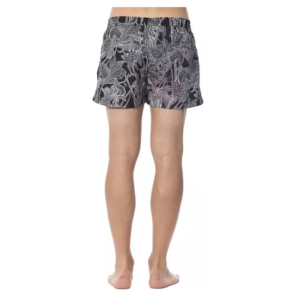 ملابس السباحة الرياضية للرجال من روبرتو كافالي باللون الأسود من البوليستر