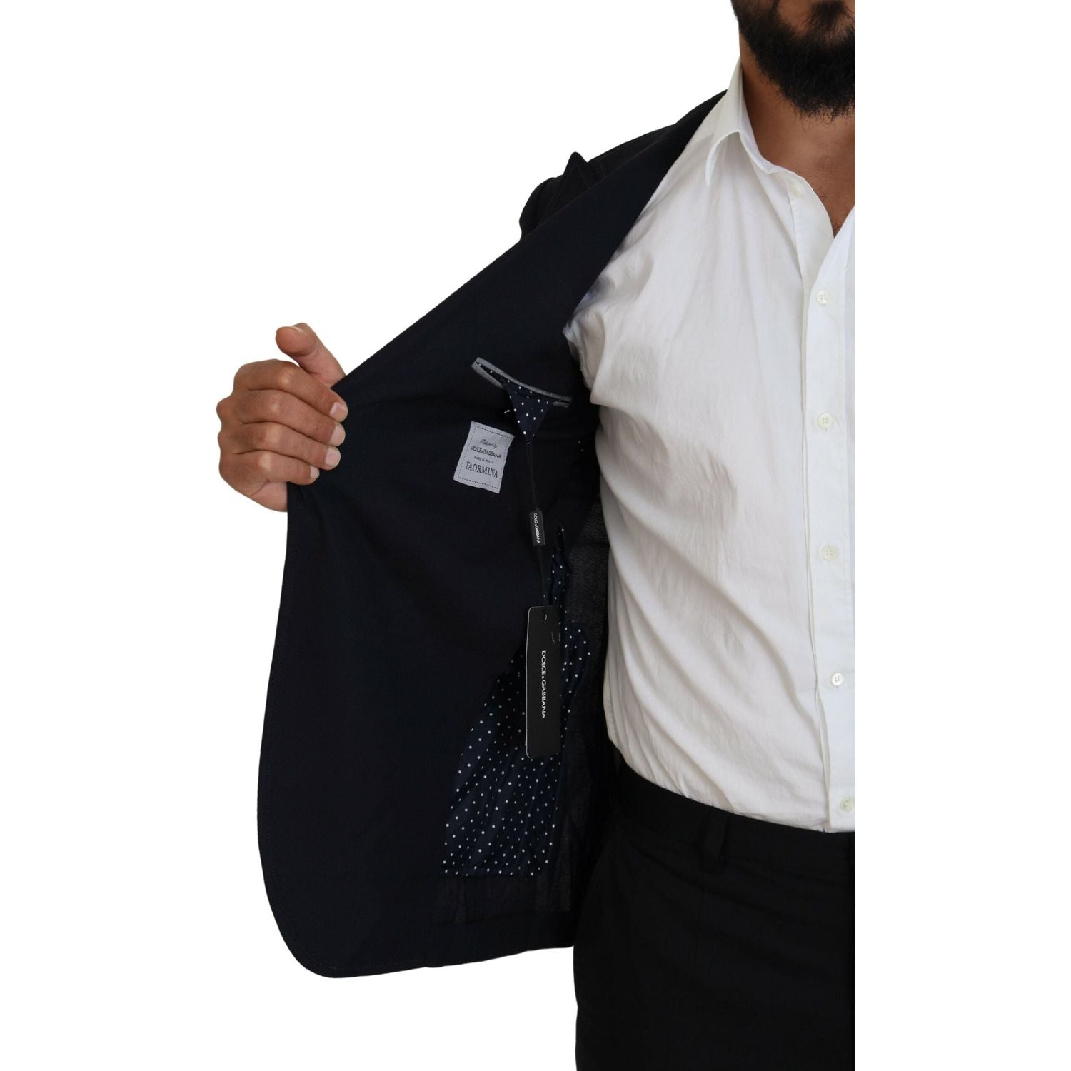 سترة أنيقة سوداء ذات صف واحد من الأزرار من دولتشي آند غابانا