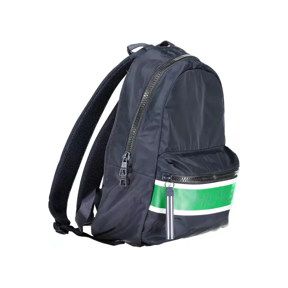 Front view with bag zipped and handles upright.