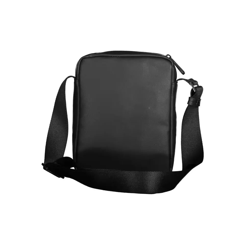 Front view with bag zipped and handles upright.