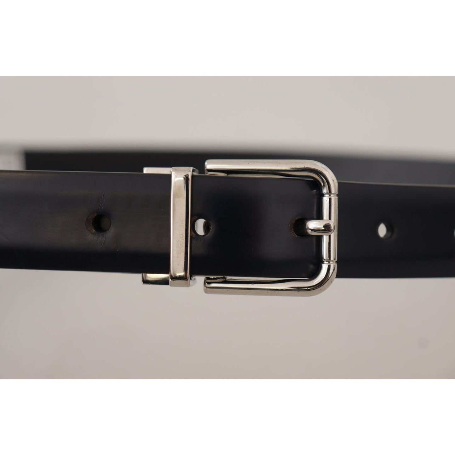 Dolce & Gabbana Elegant Leather Belt with Metal Buckle Dolce & Gabbana