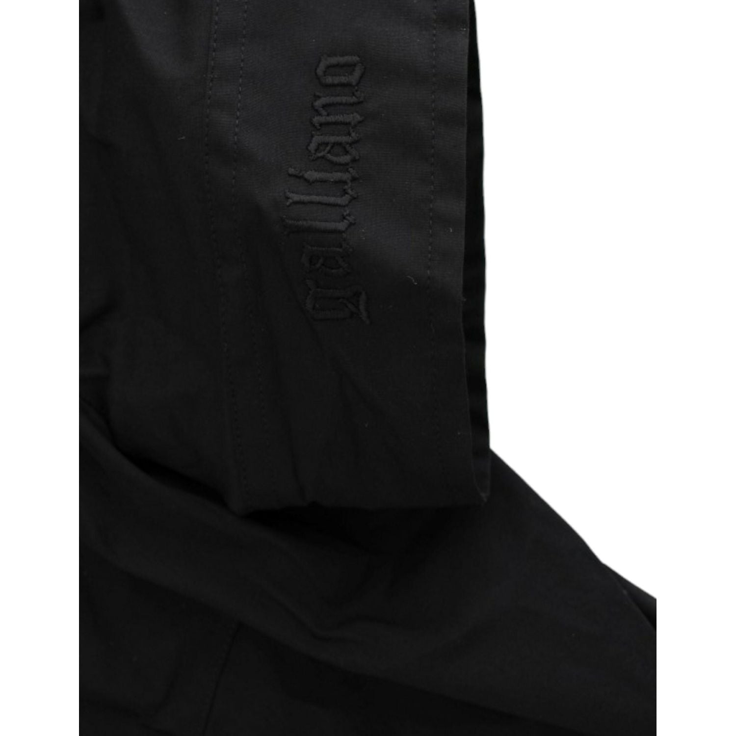 بلوزة أنيقة من القطن الأسود بأكمام قصيرة من جون جاليانو