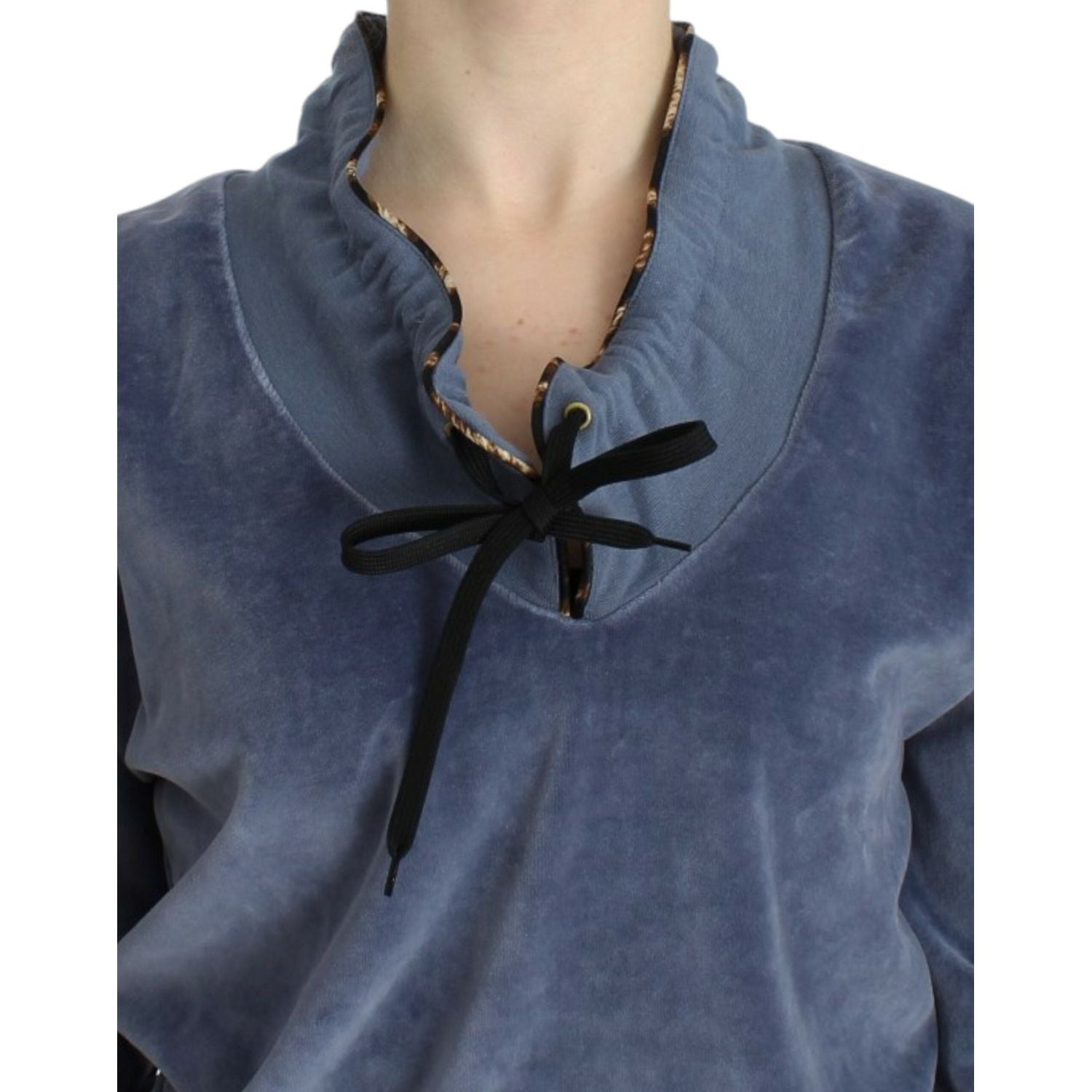 سترة موك أنيقة من كافالي مع تفاصيل أحجار الراين