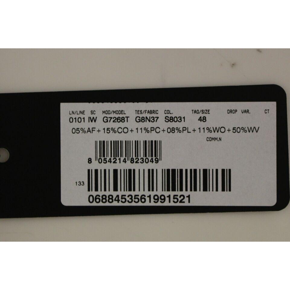 سترة أنيقة من مزيج الصوف باللون الرمادي من دولتشي آند غابانا