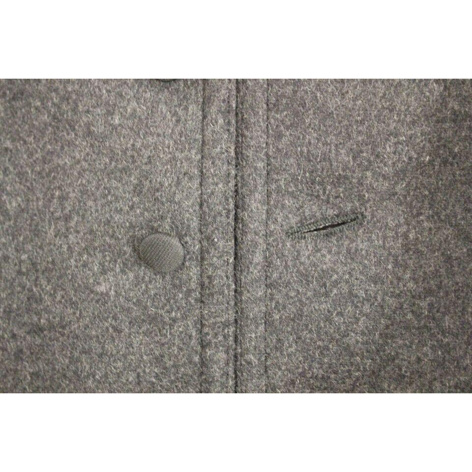 سترة أنيقة من مزيج الصوف باللون الرمادي من دولتشي آند غابانا