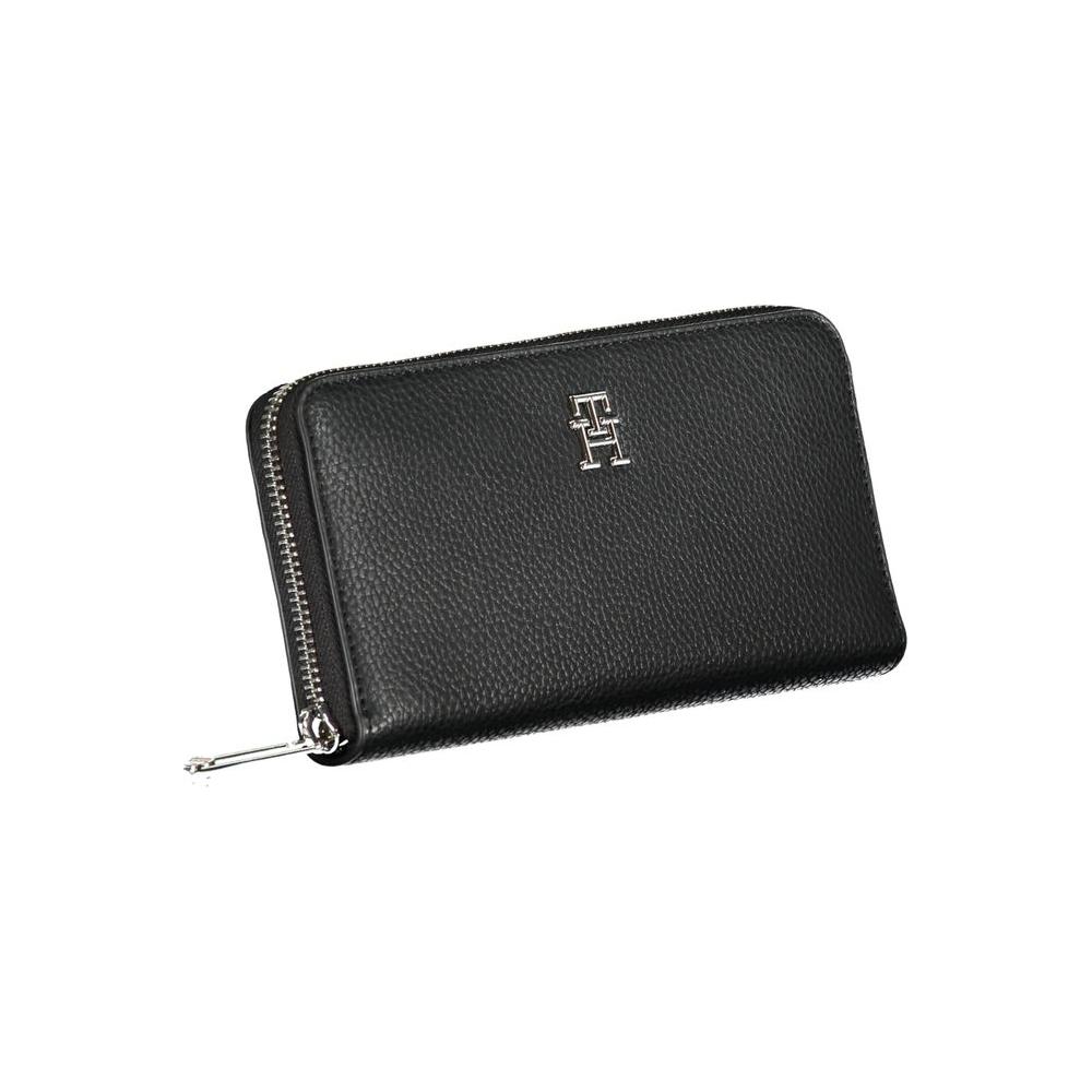 Tommy Hilfiger Sleek Black Multipurpose Wallet Tommy Hilfiger