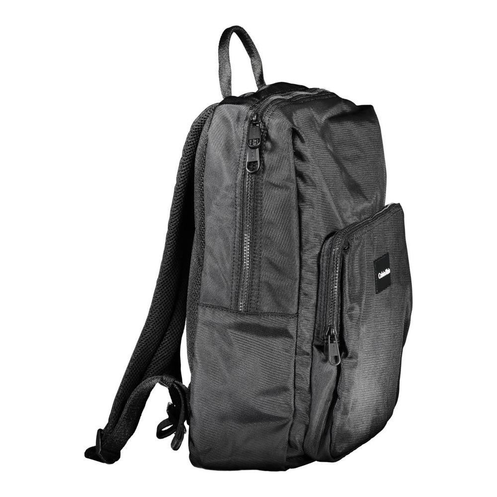 Front view with bag zipped and handles upright.