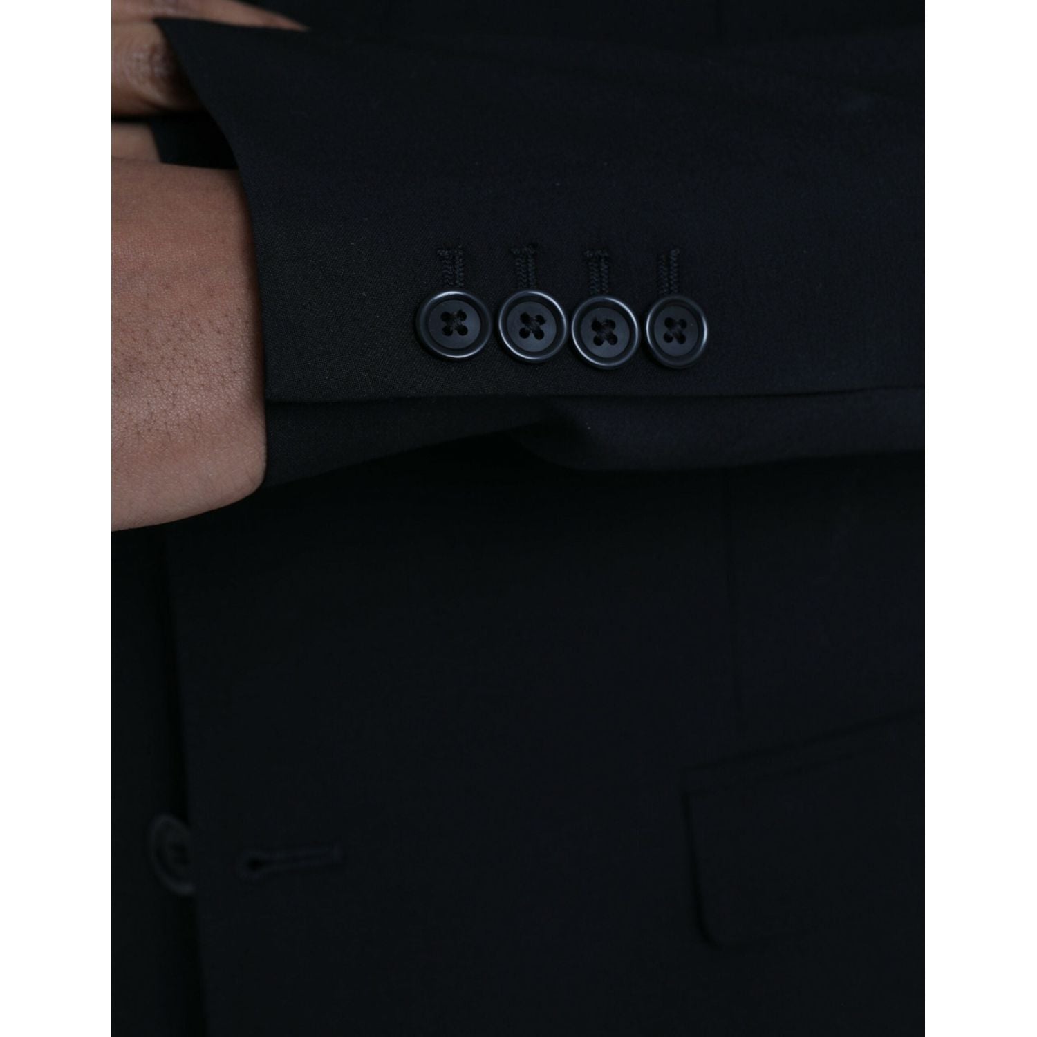 بدلة رسمية مكونة من 3 قطع من البوليستر باللون الأسود من Dolce &amp; Gabbana