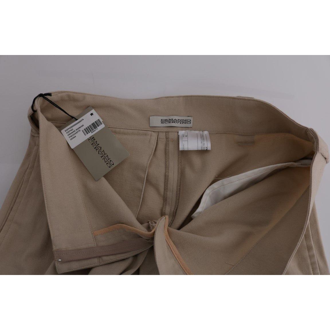 بنطلون قصير من Ermanno Scervino باللون البيج - أناقة بقصّة عادية