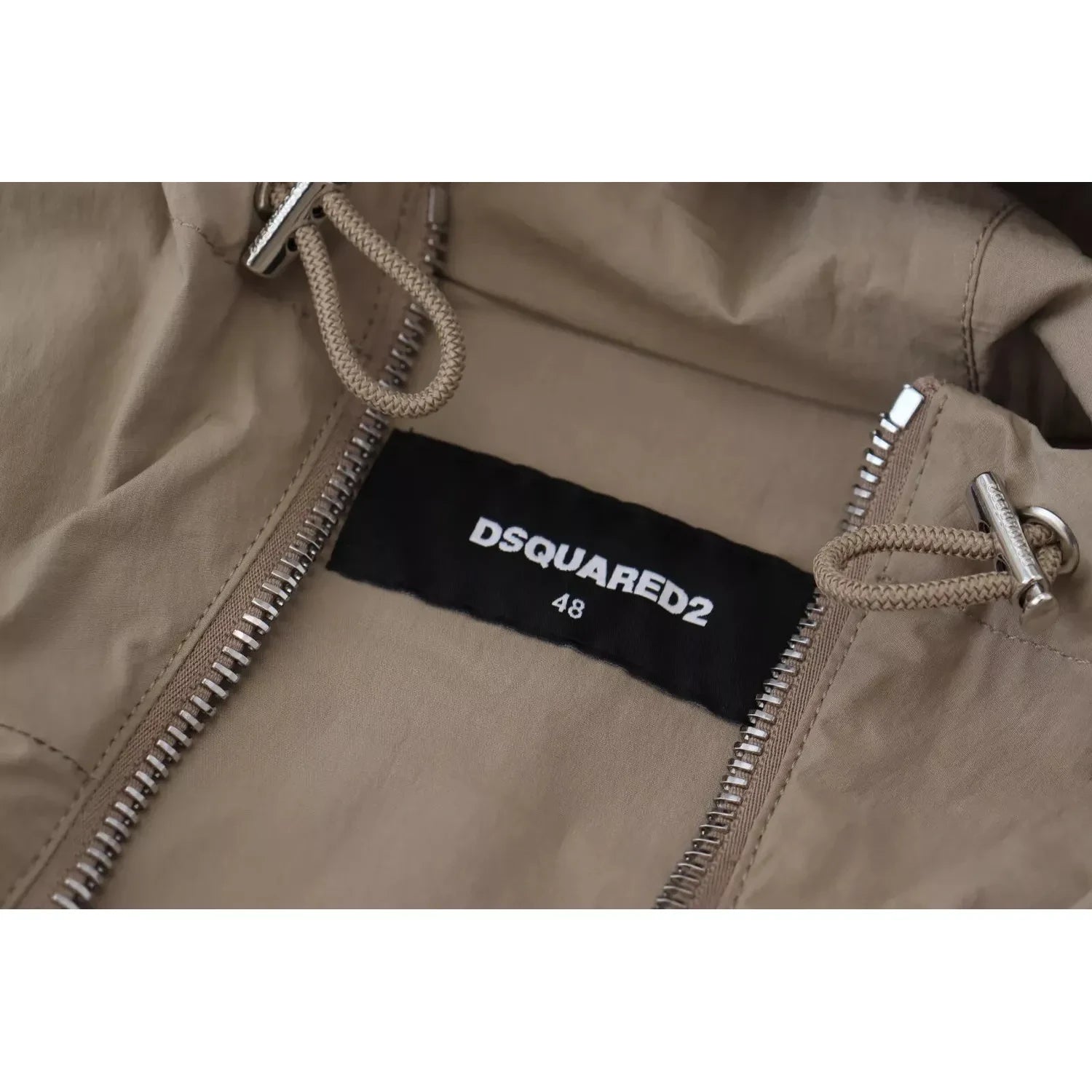 جاكيت Dsquared² بني رمادي بأكمام بغطاء رأس وسحاب كامل