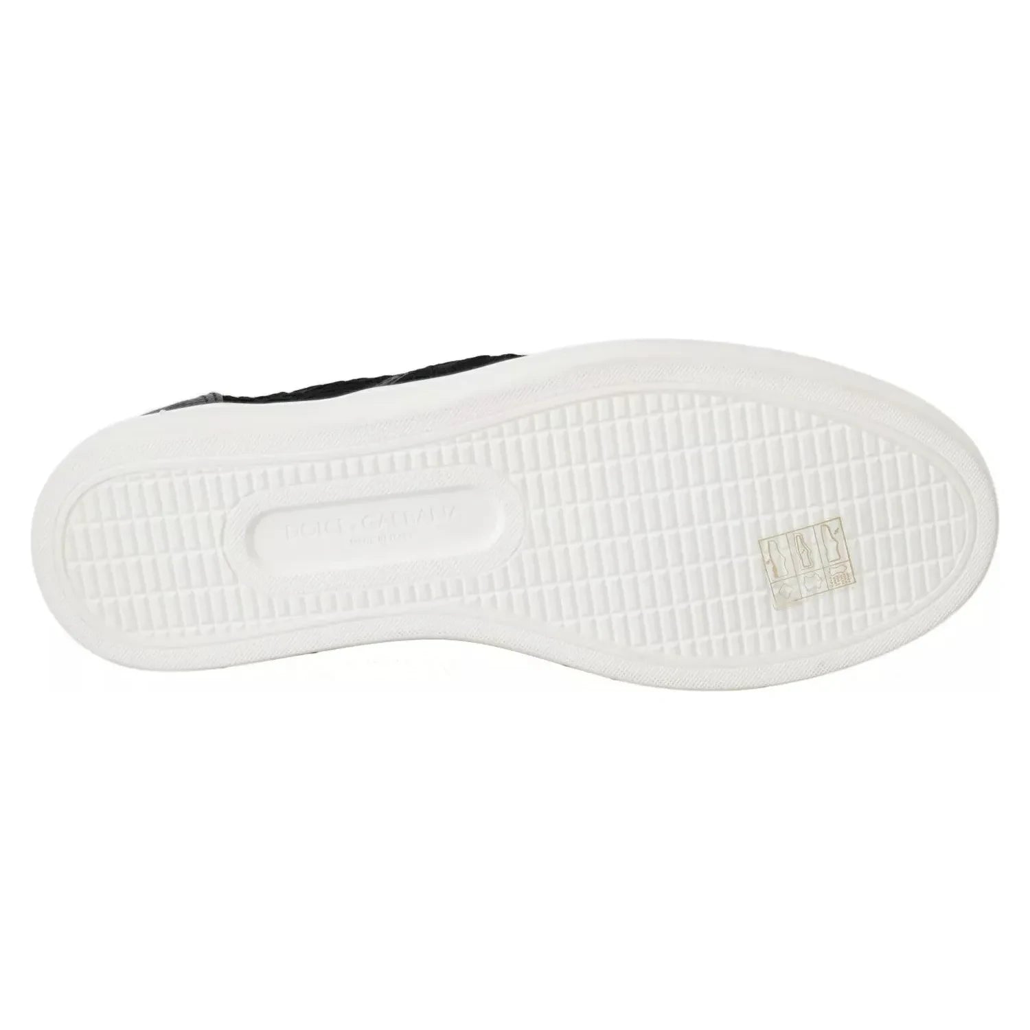 حذاء رياضي مسطح سهل الارتداء من دولتشي آند غابانا مصنوع من الجلد الأسود والدانتيل وشعار العلامة التجارية