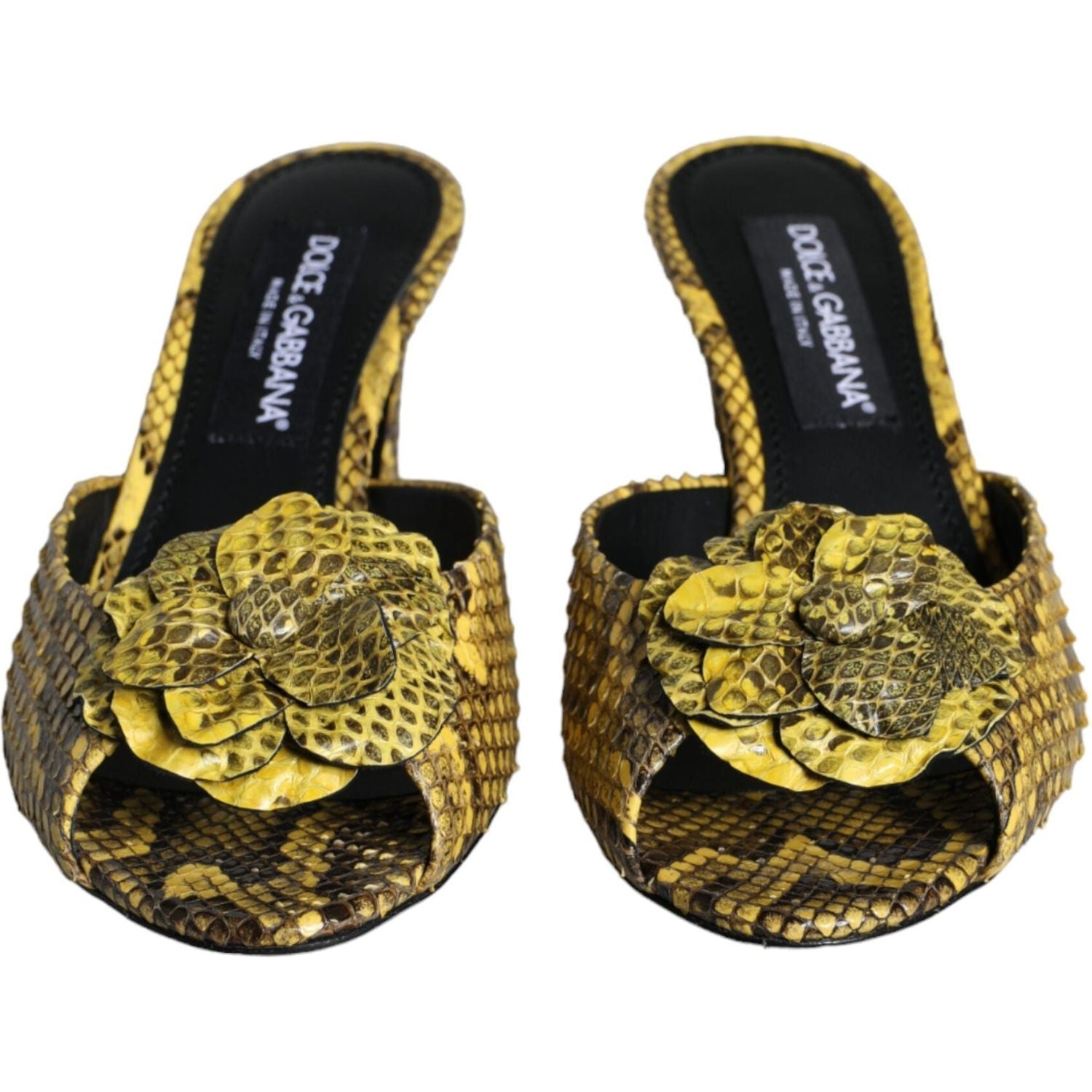 حذاء دولتشي آند غابانا بكعب سميك من الجلد الأصفر