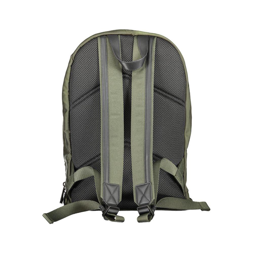 Front view with bag zipped and handles upright.