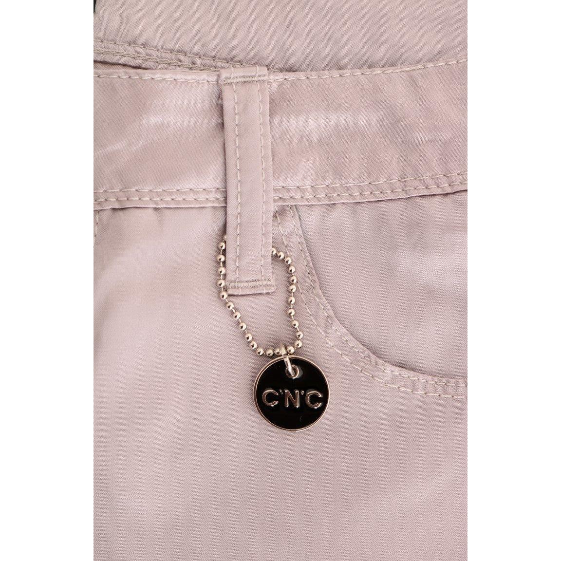 بنطلون جينز ضيق باللون البيج من كوستيوم ناشيونال شيك